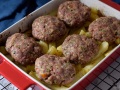 Dar forma y hornear con las patatas