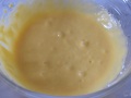 Mezcla yemas con el resto de ingredientes