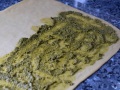Untar con pesto