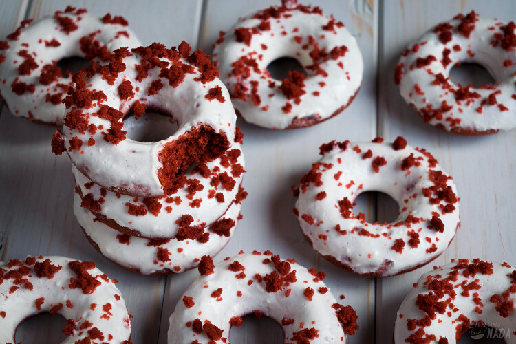 Donuts red velvet