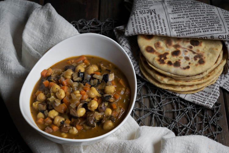 Curry de garbanzos con verduras